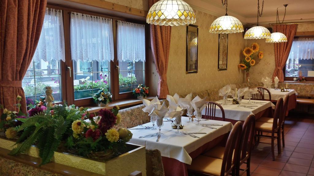 Hotel La Baita リヴィーニョ エクステリア 写真