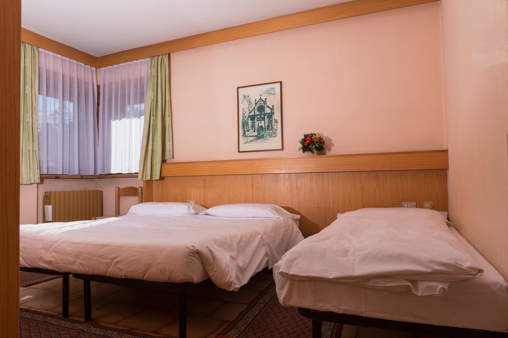 Hotel La Baita リヴィーニョ 部屋 写真